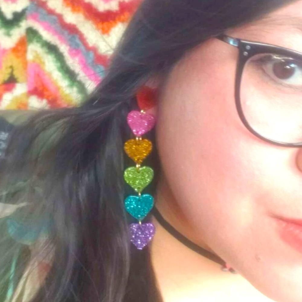 Vibrant❤️🌈Valentine Fun Rainbow Heart Linear Lightweight Statement Earrings - Picture 4 of 7
